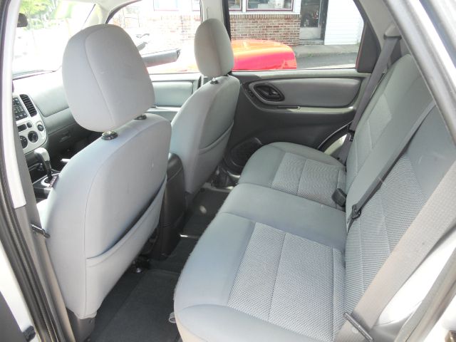 Ford Escape 2007 photo 11