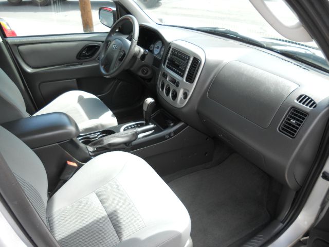 Ford Escape 2007 photo 14