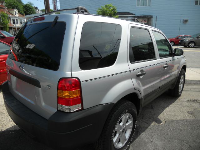Ford Escape 2007 photo 9