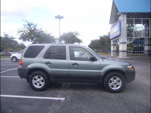 Ford Escape 2007 photo 1