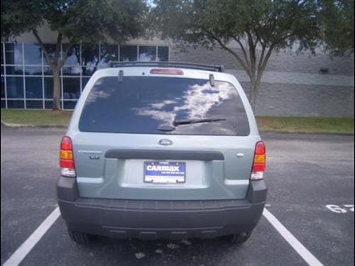 Ford Escape 2007 photo 3