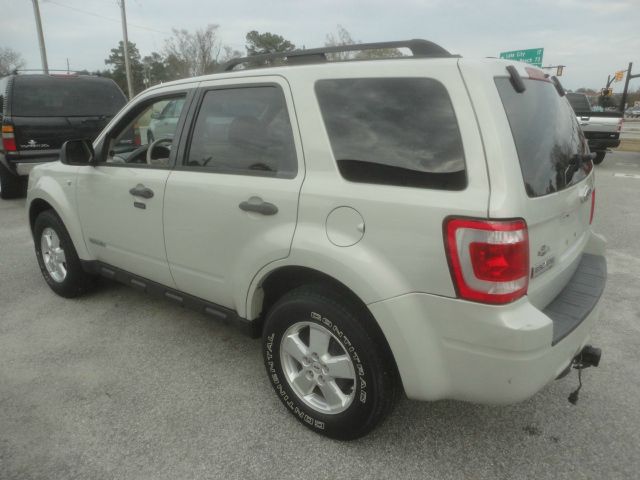 Ford Escape 2008 photo 3