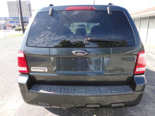 Ford Escape 2008 photo 2