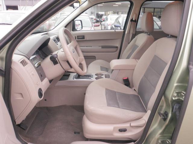 Ford Escape 2008 photo 4
