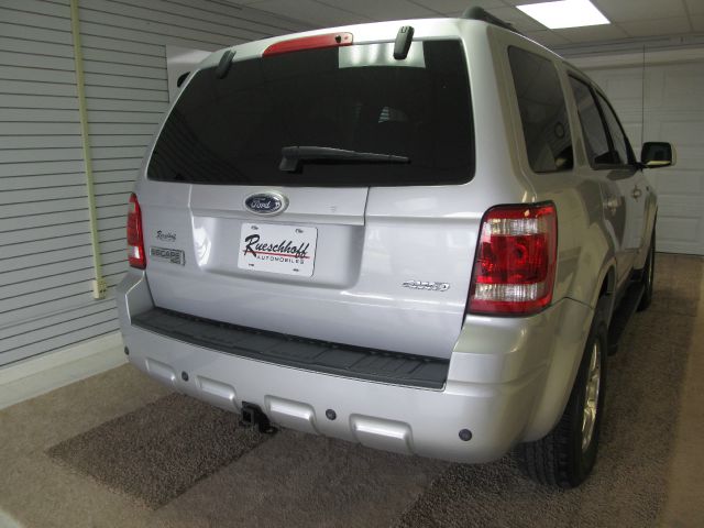 Ford Escape 2008 photo 1