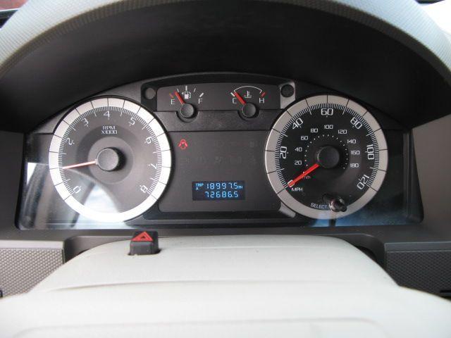 Ford Escape 2008 photo 3