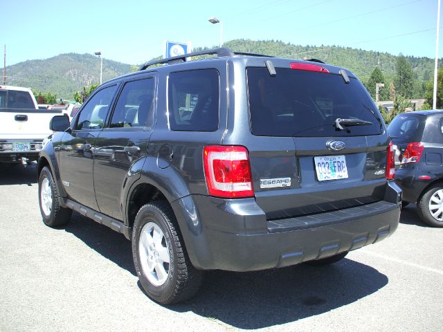 Ford Escape 2008 photo 2