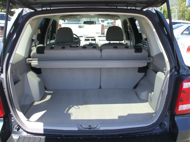 Ford Escape 2008 photo 3