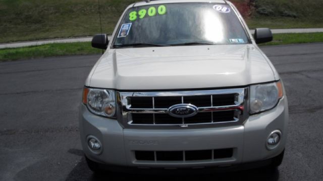 Ford Escape 2008 photo 2