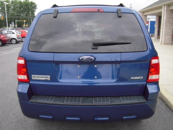 Ford Escape 2008 photo 3