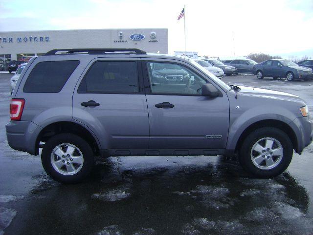 Ford Escape 2008 photo 2