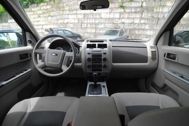 Ford Escape 2008 photo 1
