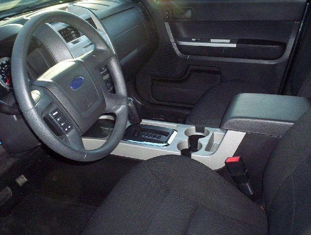 Ford Escape 2008 photo 3