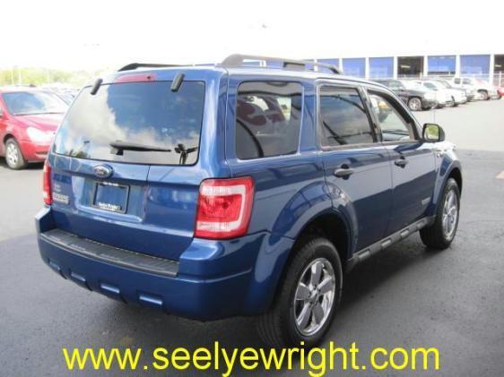 Ford Escape 2008 photo 3