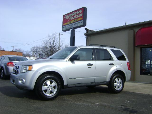 Ford Escape ESi Sport Utility