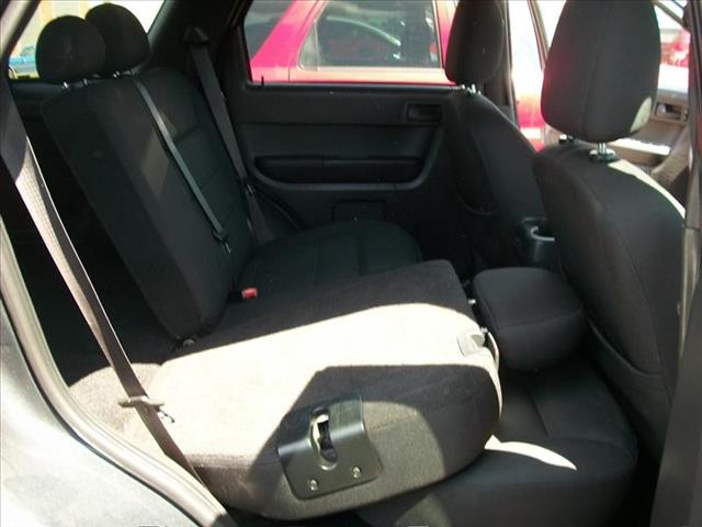 Ford Escape 2008 photo 28