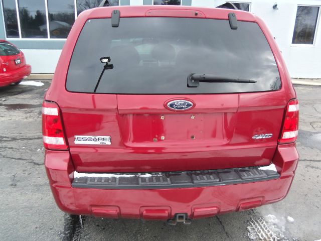 Ford Escape 2dr Roadster Limited SUV