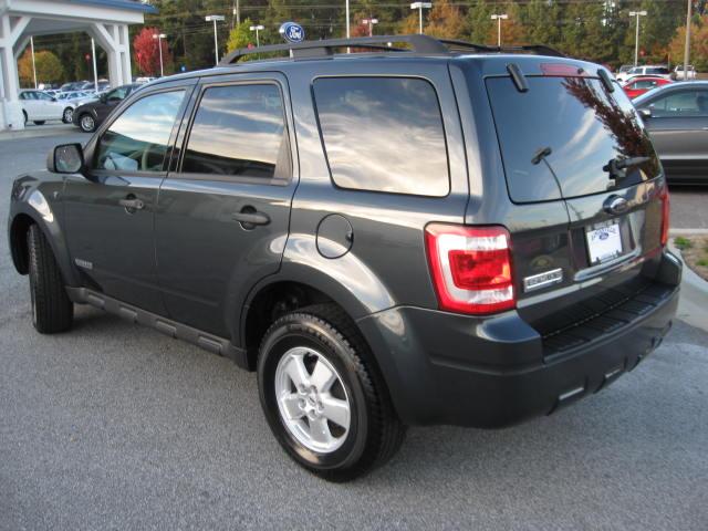 Ford Escape 2008 photo 2