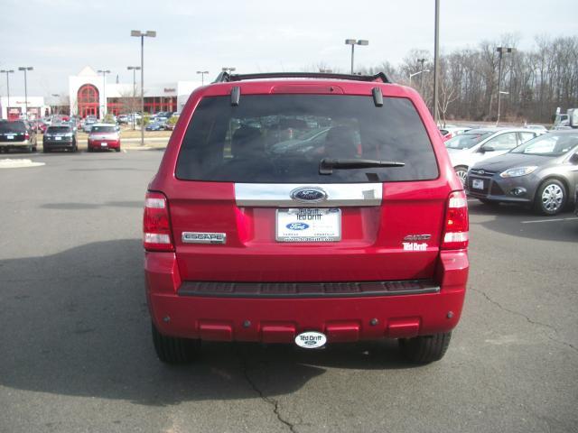 Ford Escape Ext Cab XLT 4x2 Sport Utility