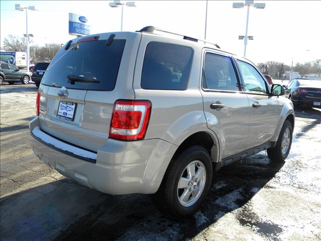Ford Escape 2008 photo 3