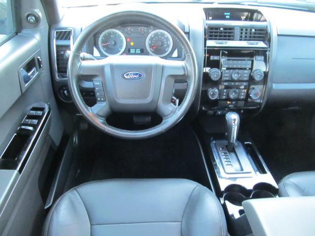 Ford Escape 2008 photo 3