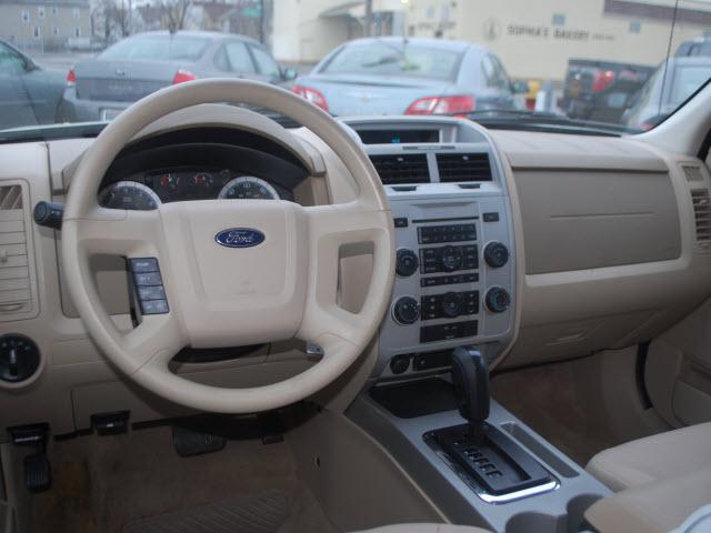 Ford Escape 2008 photo 4