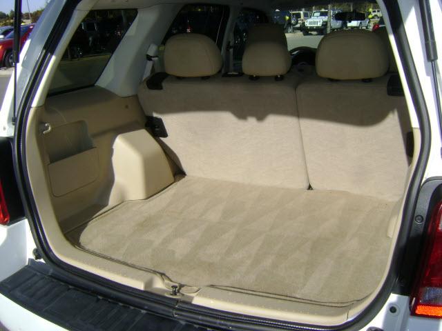 Ford Escape 2008 photo 4