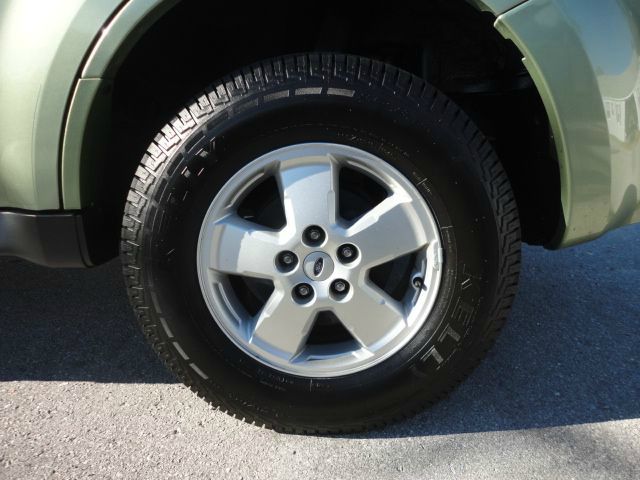 Ford Escape 2008 photo 1