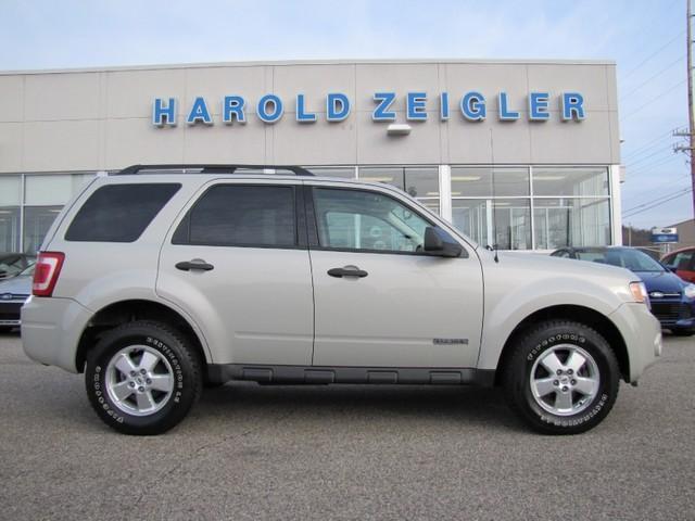 Ford Escape 2008 photo 1