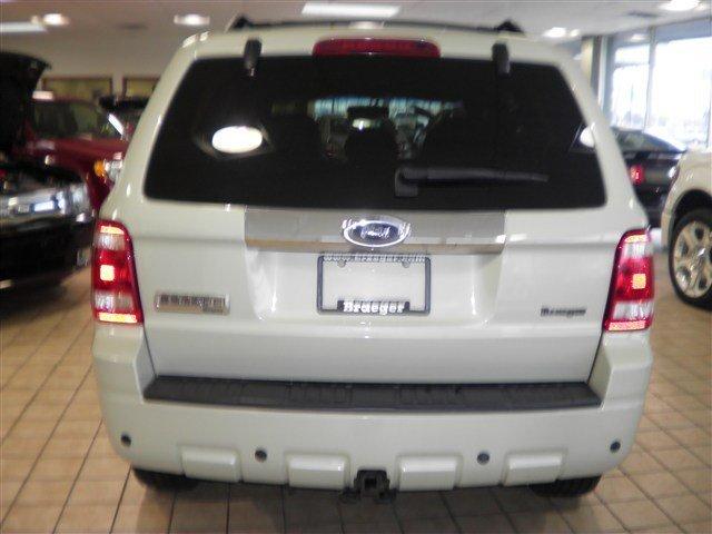 Ford Escape 2008 photo 4