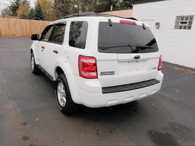 Ford Escape 2008 photo 1