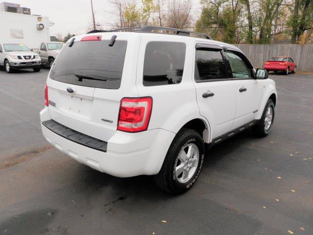 Ford Escape 2008 photo 2