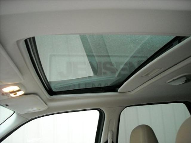 Ford Escape 2008 photo 3