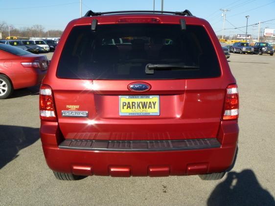 Ford Escape 2008 photo 2