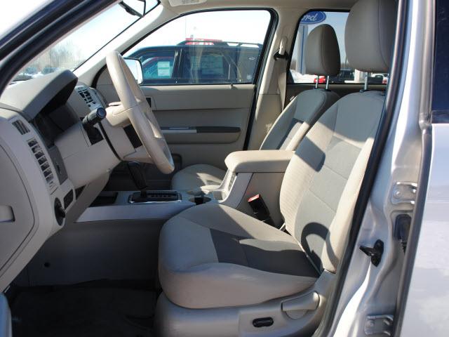 Ford Escape 2008 photo 1
