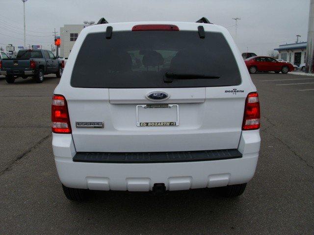 Ford Escape 2008 photo 3