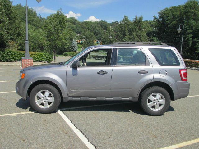 Ford Escape 2008 photo 1