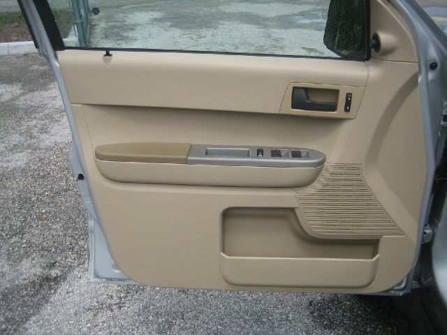 Ford Escape 2008 photo 15
