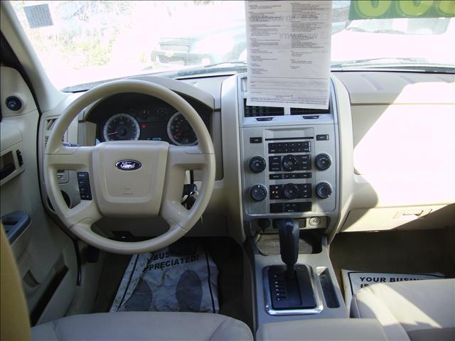 Ford Escape 2008 photo 4