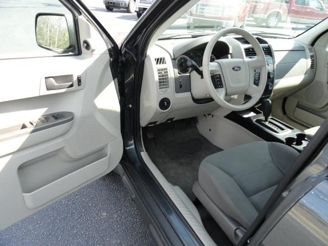Ford Escape 2008 photo 4