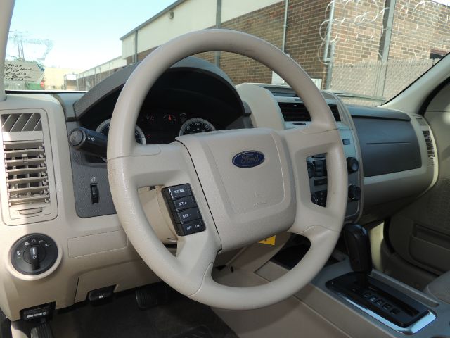 Ford Escape 2008 photo 3