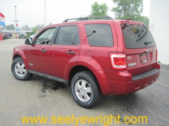 Ford Escape 2008 photo 2