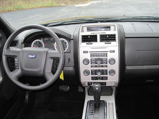 Ford Escape 2008 photo 3