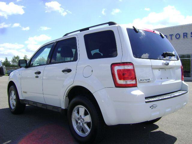Ford Escape 2008 photo 2