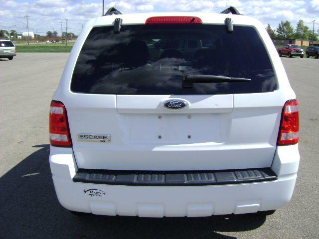 Ford Escape 2008 photo 3