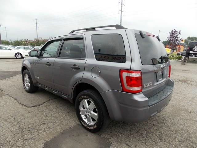 Ford Escape 2008 photo 4