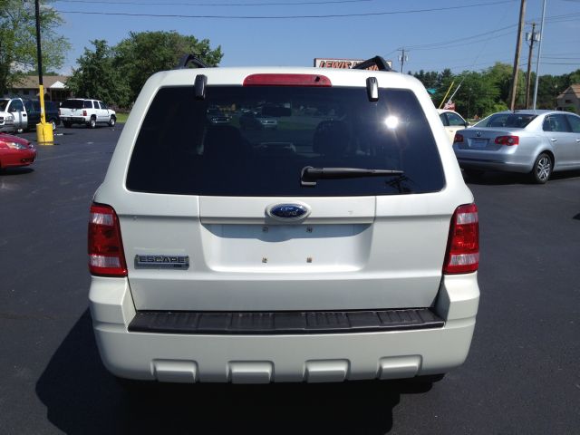 Ford Escape 2008 photo 1