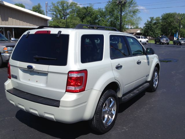 Ford Escape 2008 photo 2