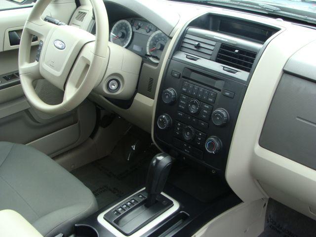 Ford Escape 2008 photo 4