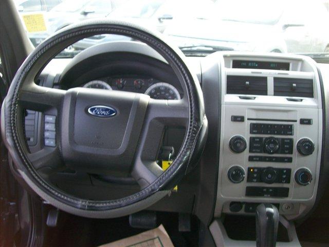 Ford Escape 2008 photo 4